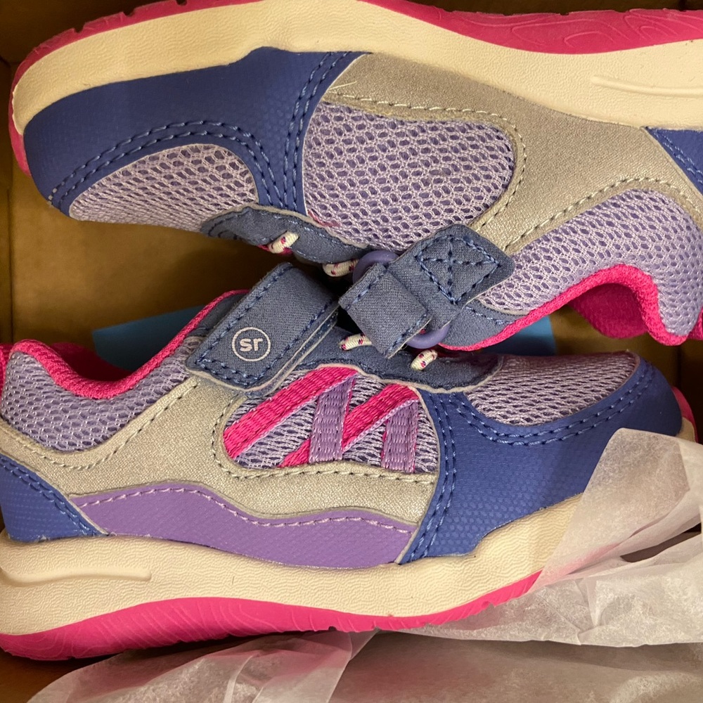 Stride Rite toddler size 7 NWT